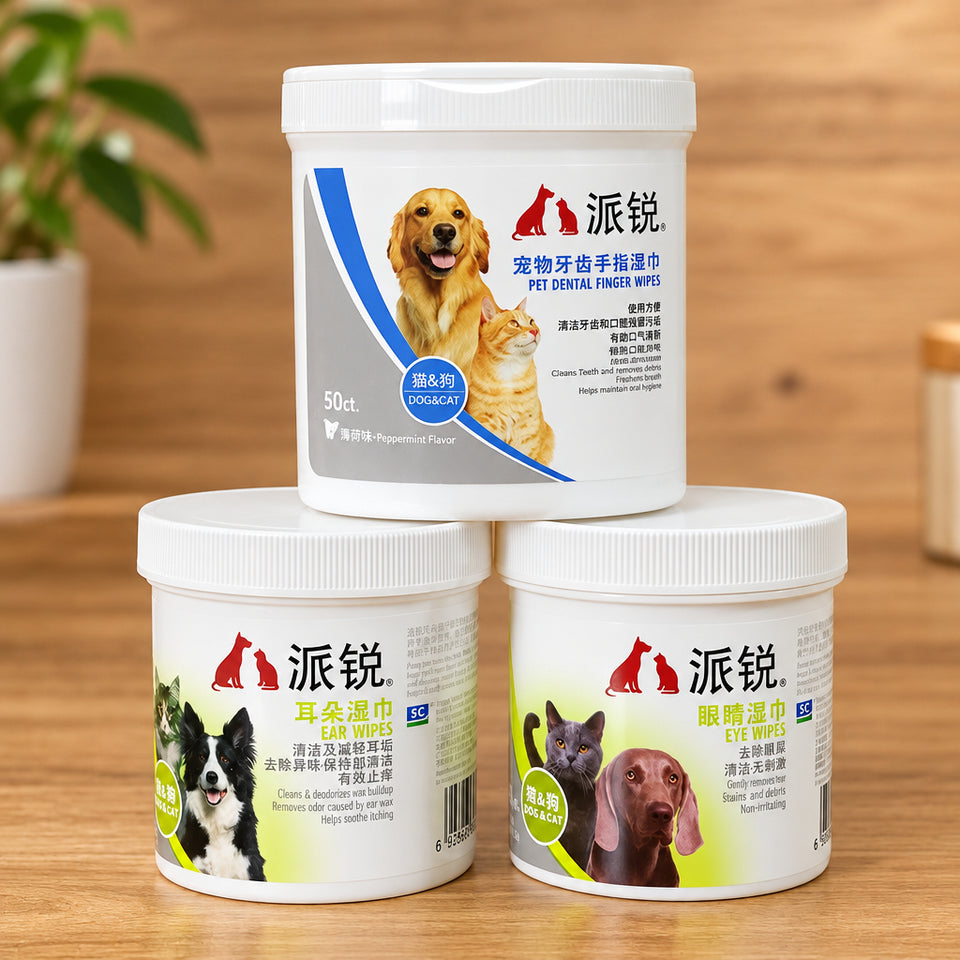 Dog and cat dental wipes tub for teeth cleaning